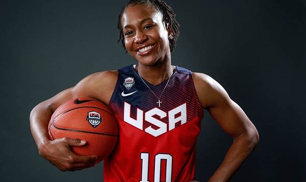 Tamika Catchings - Best Female Basketball Players in the World