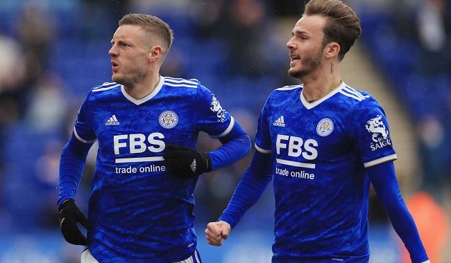 Leicester City strikes shirt sponsorship record deal