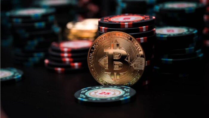 What are the advantages of bitcoin based online casino business?